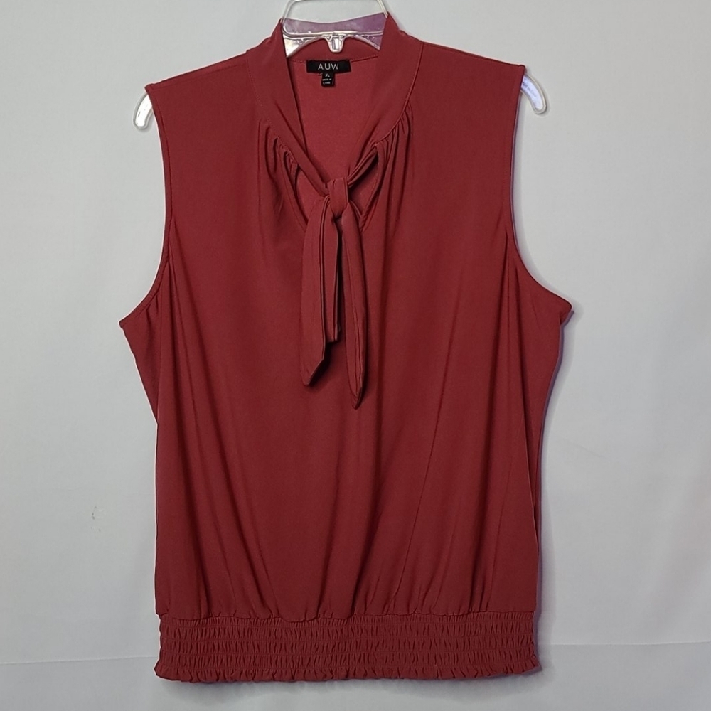 A.U.W. keyhole sleeveless tie front blouse top XL